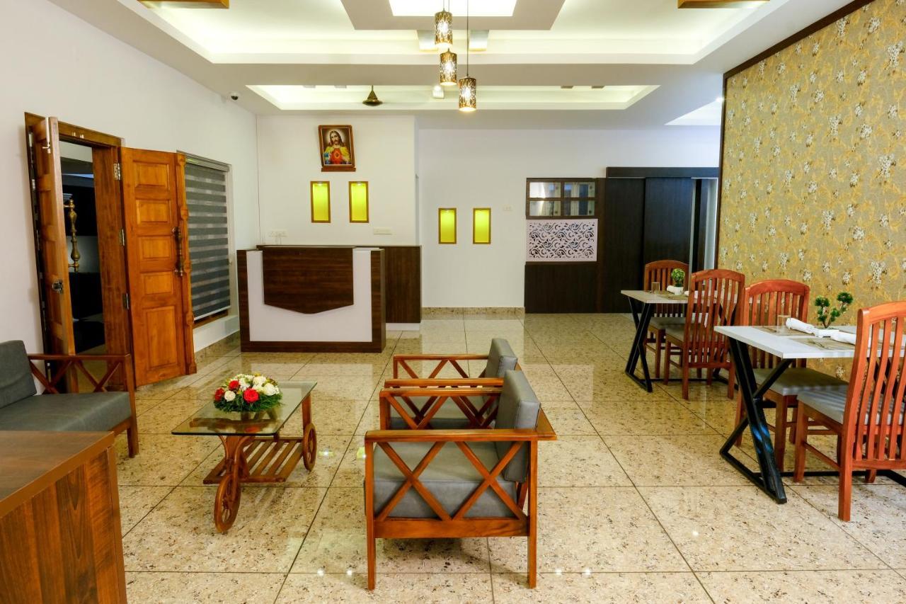 Serene Stay Alappuzha Экстерьер фото